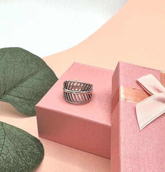 Ring- Leaf