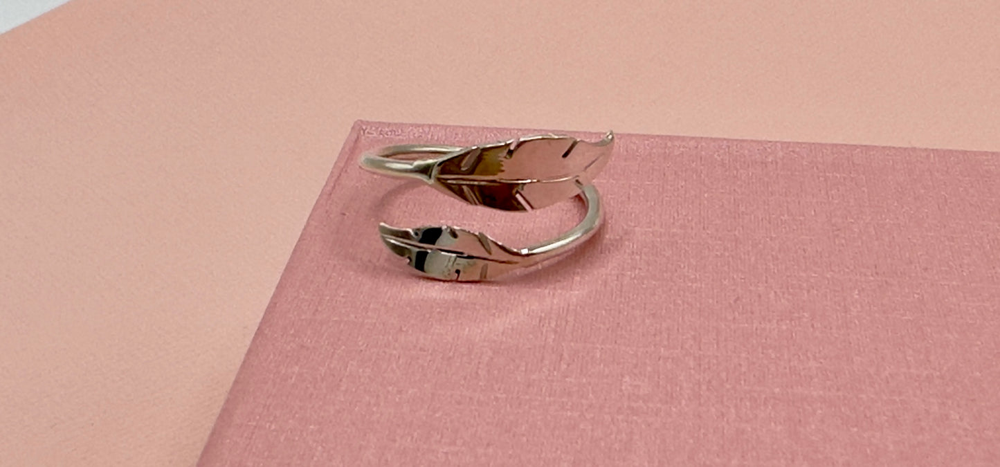 Ring- Two leafs