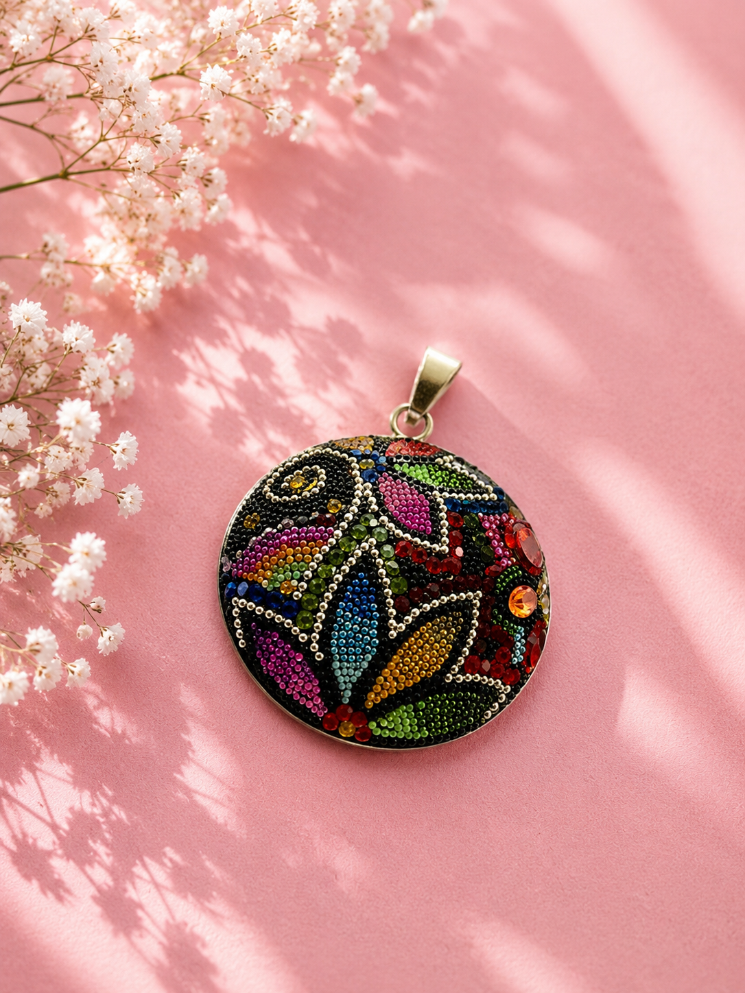 Pendant - Circle -Flower